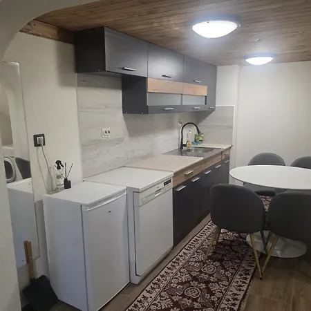 Mountain Whisper Apartmán *